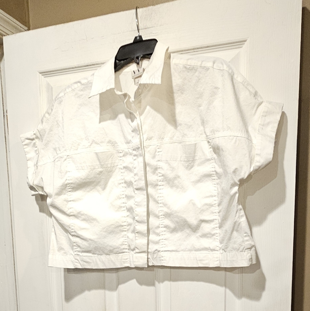 WORTHINGTON CROP TOP